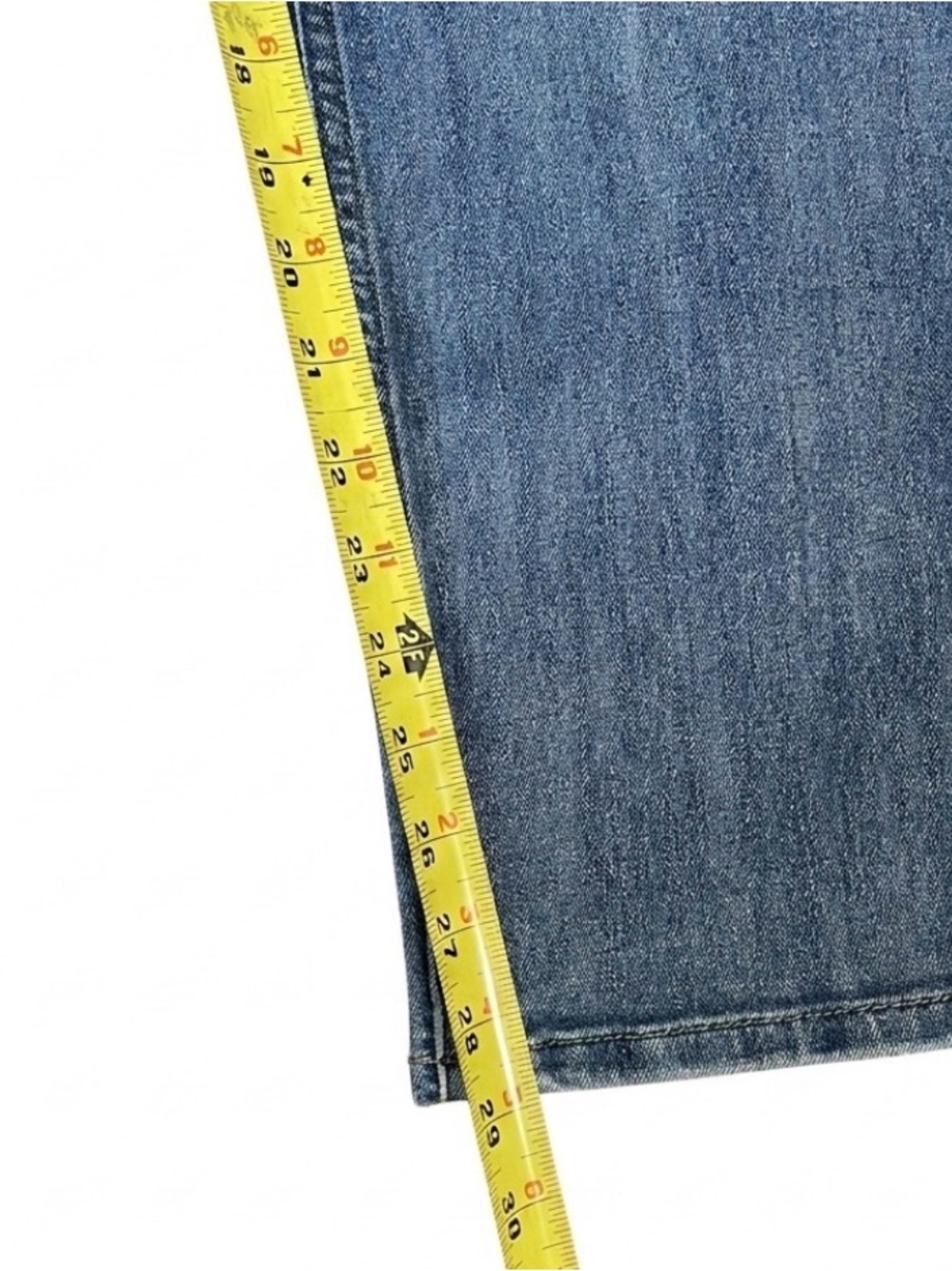 Wrangler Jeans Men’s Medium Wash Blue Straight Leg Regular Fit - Picture 5 of 8